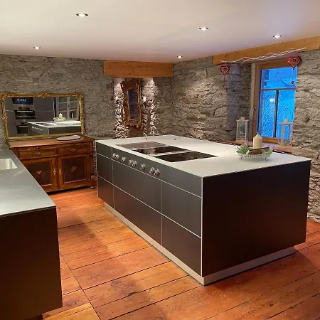 Stegmatte - Unique Luxury Triplex For 10 Persons