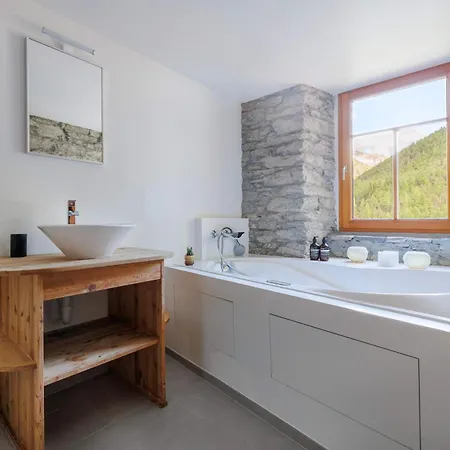 Stegmatte - Unique Luxury Triplex For 10 Persons * Saas Fee