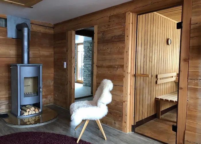 Stegmatte - Unique Luxury Triplex For 10 Persons * 萨斯费