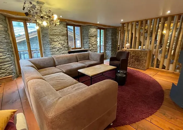 Stegmatte - Unique Luxury Triplex For 10 Persons 萨斯费